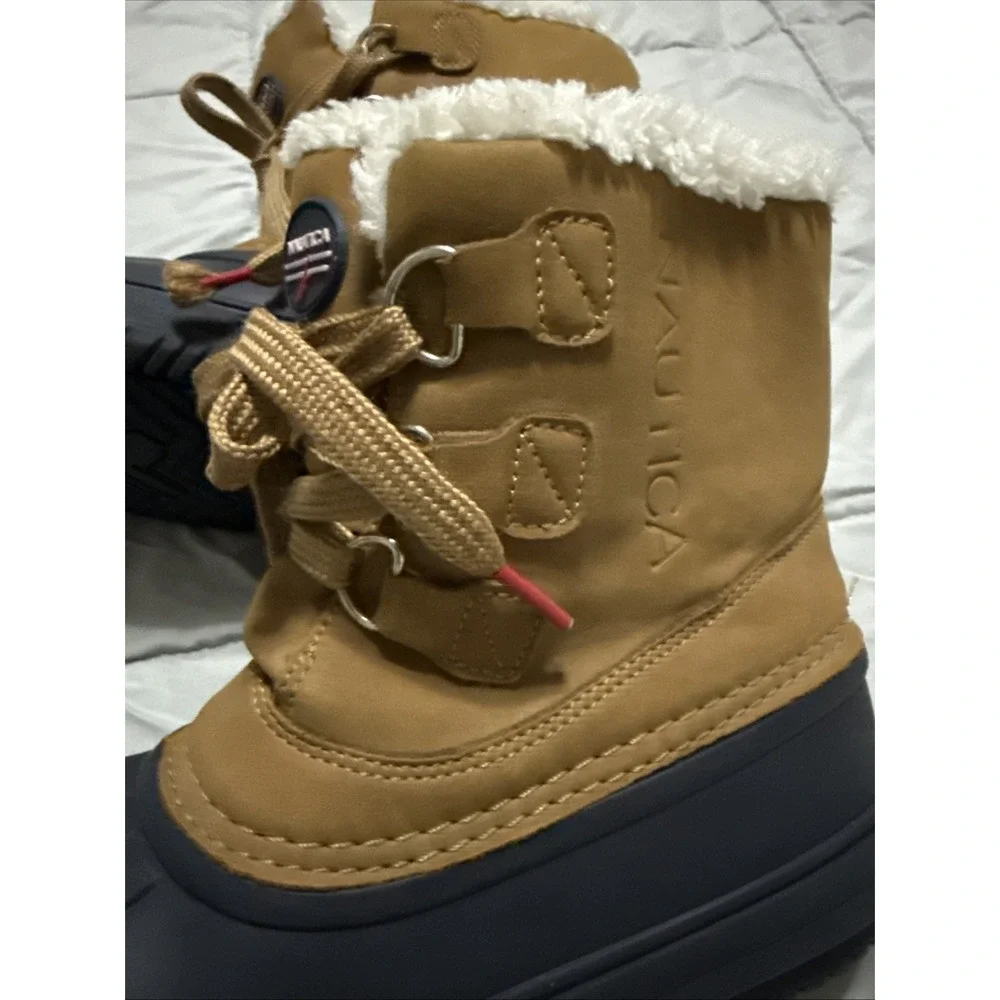 NAUTICA KIDS TAN AYCE WINTER BOOTS WITH FAUX FUR TRIM Youth  SIZE 2